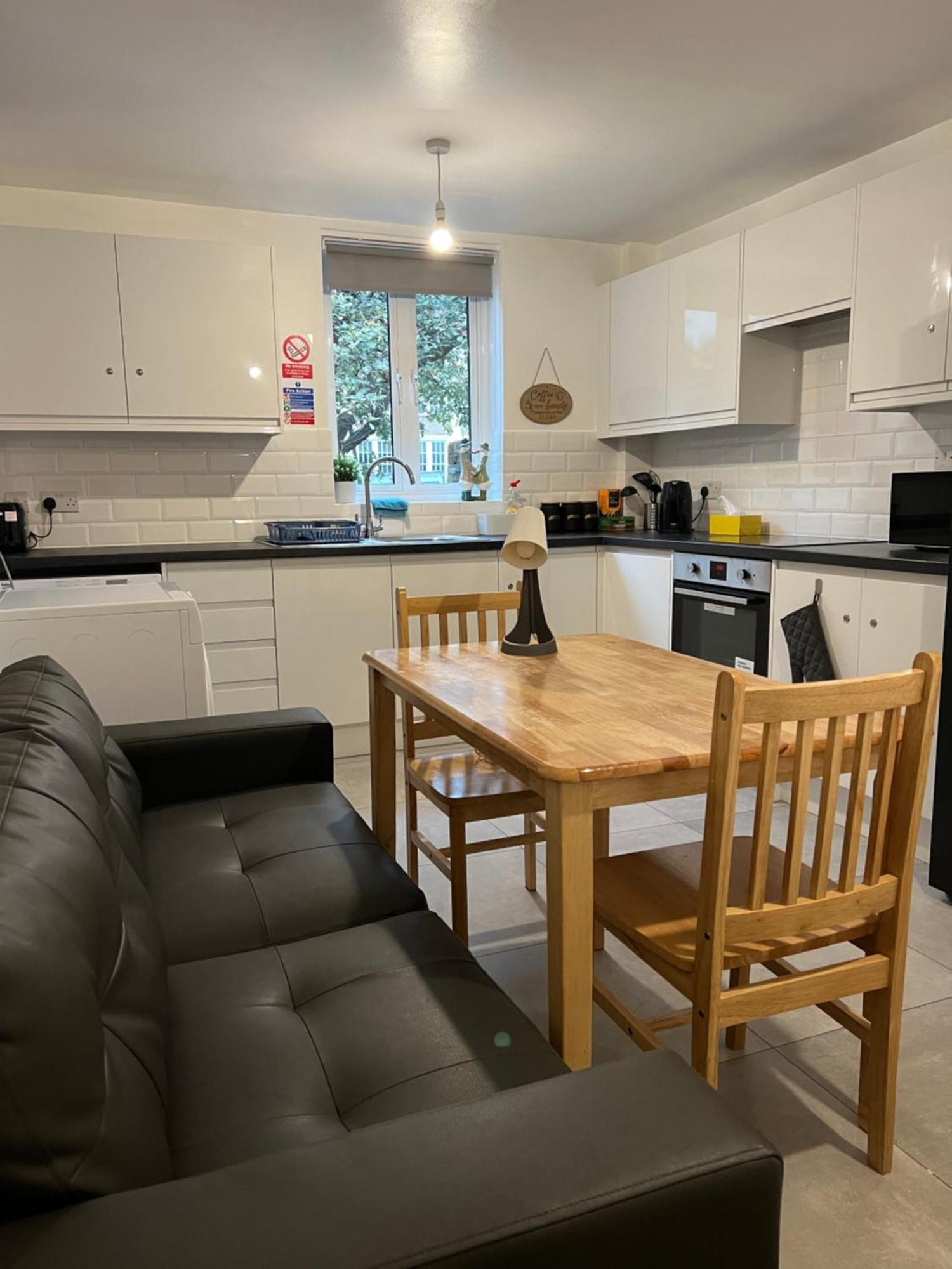 Lovely Double Rooms In Euston & Square In Central London Exterior photo