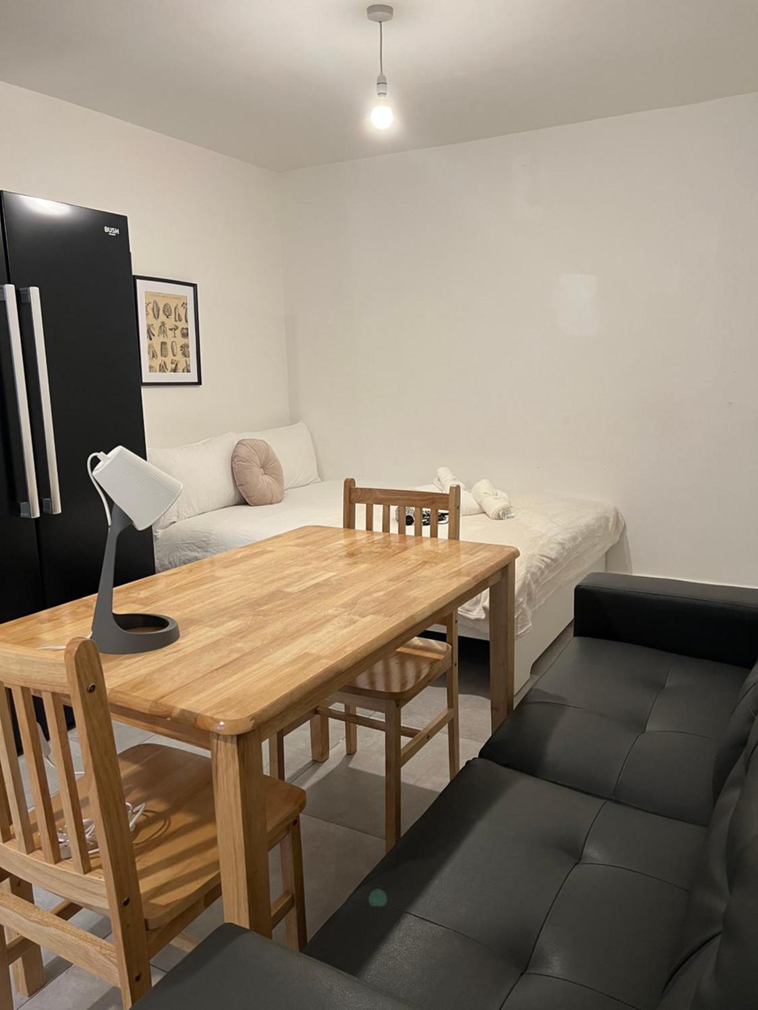 Lovely Double Rooms In Euston & Square In Central London Exterior photo