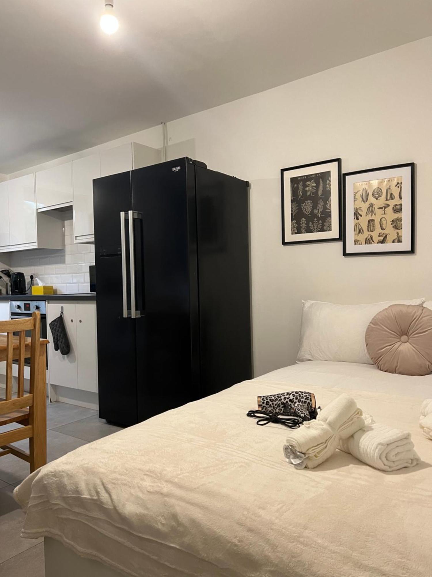 Lovely Double Rooms In Euston & Square In Central London Exterior photo