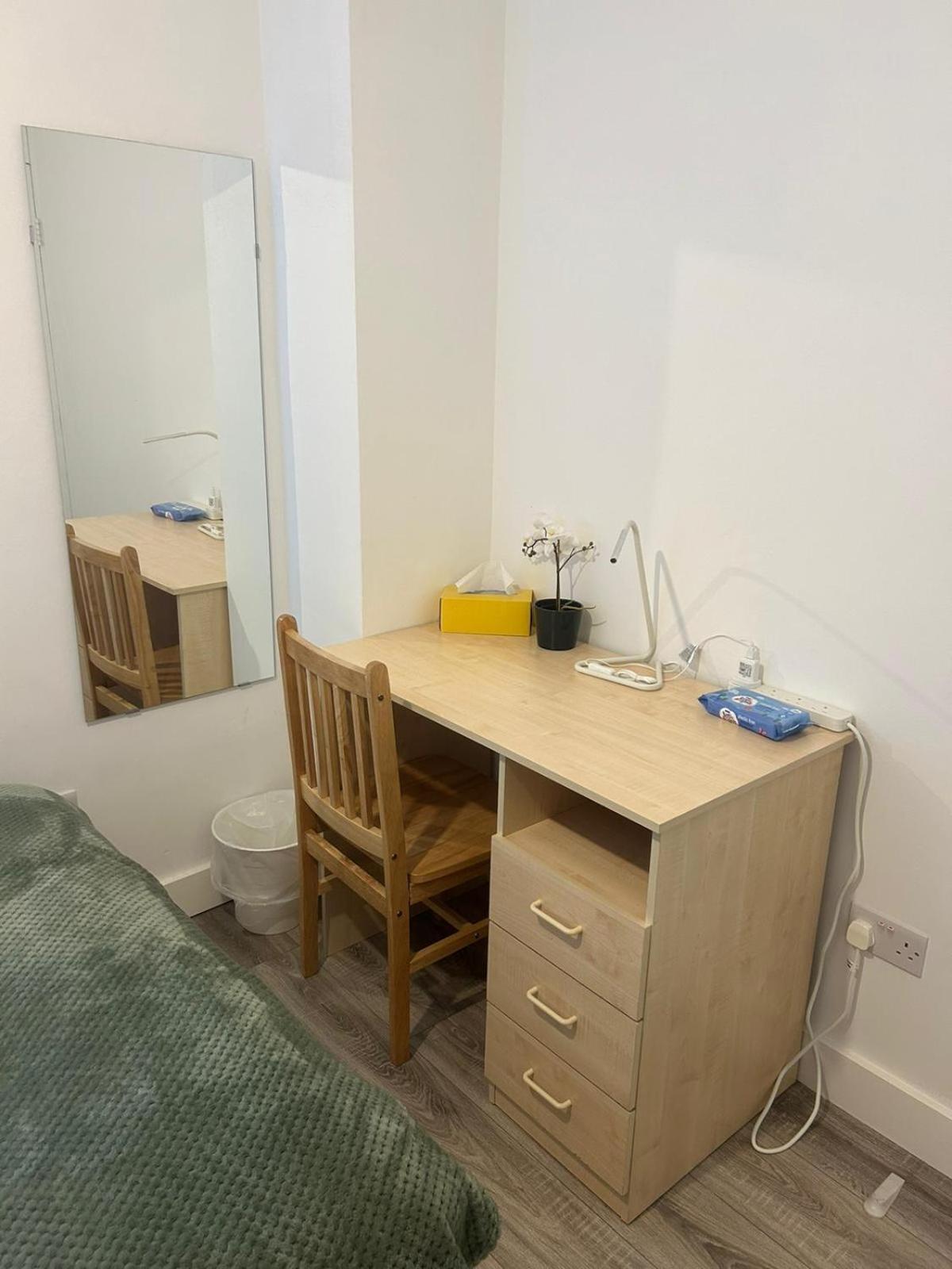 Lovely Double Rooms In Euston & Square In Central London Exterior photo