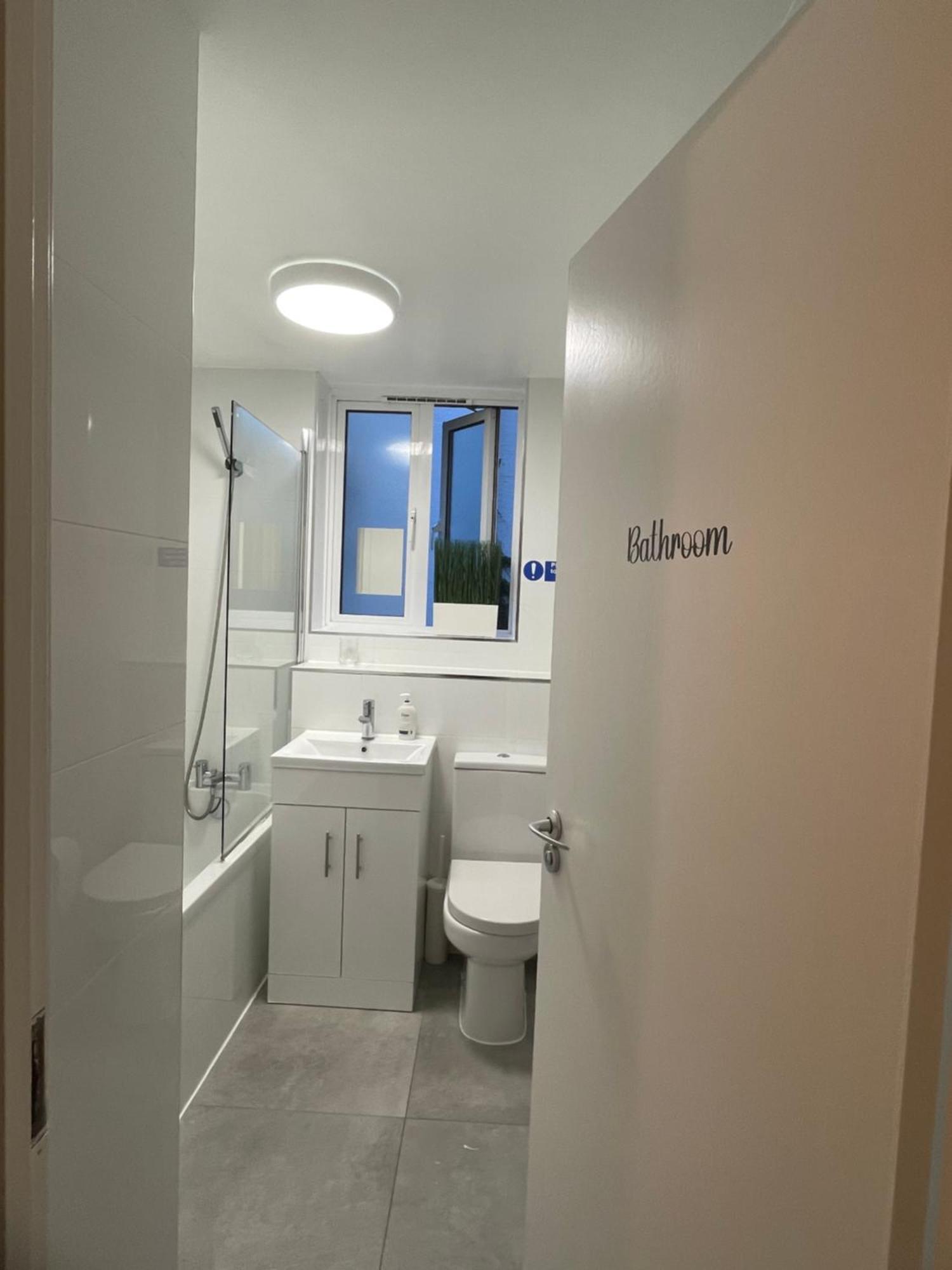 Lovely Double Rooms In Euston & Square In Central London Exterior photo
